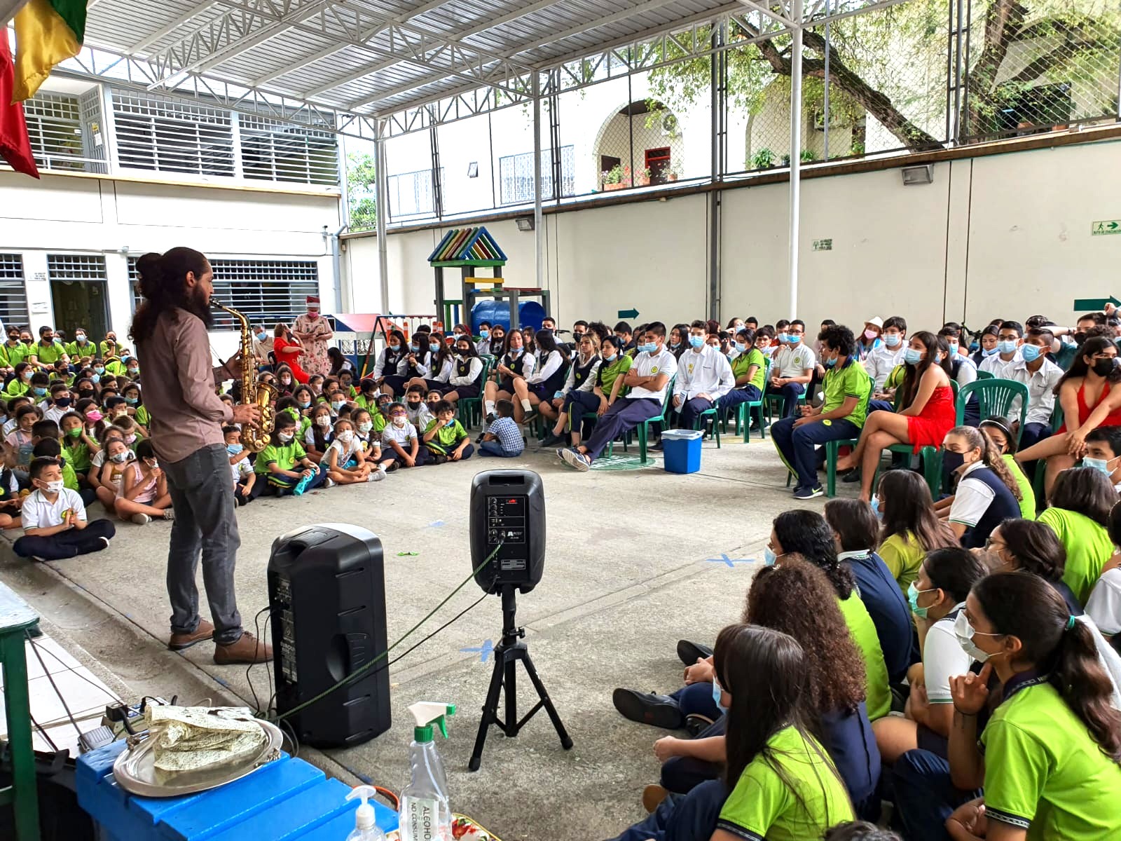 Desarrollo de pensamiento crítico en secundaria
